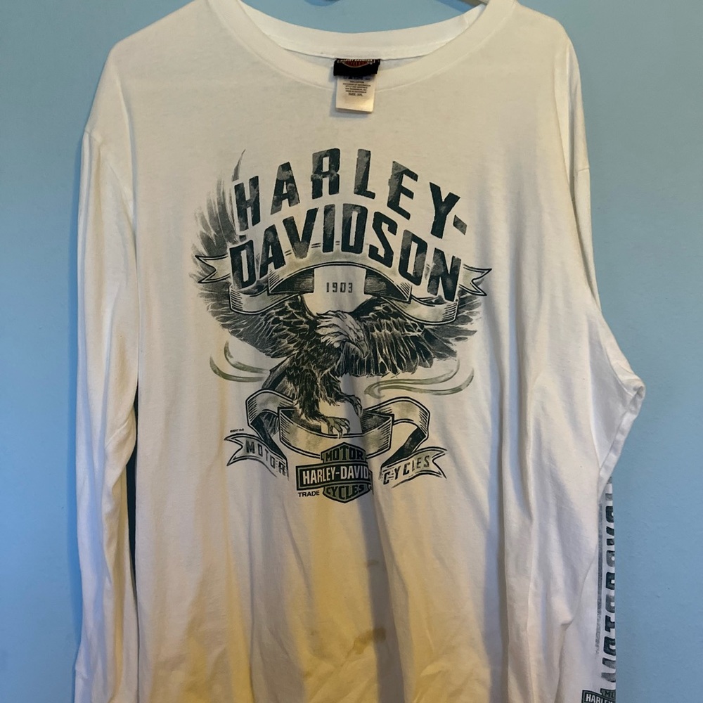 60. Xxl long sleeve stained Harley Davidson